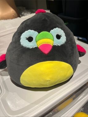 Squishmallows Gray Plush 🦜 Parrot with Yellow Belly and Pink Accents